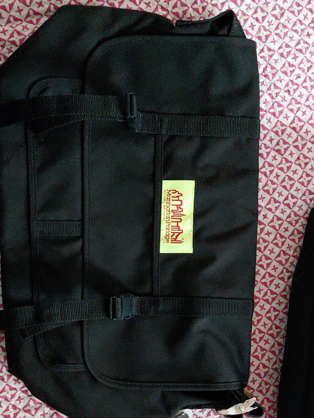 Manhattan Portage Black Messenger Bag for Men - Urban Commuter